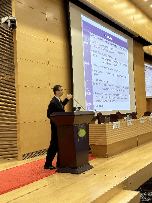 Safety management briefing photo